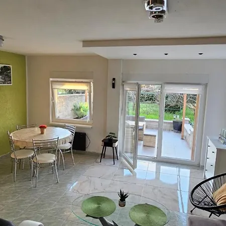Bella S Apartment